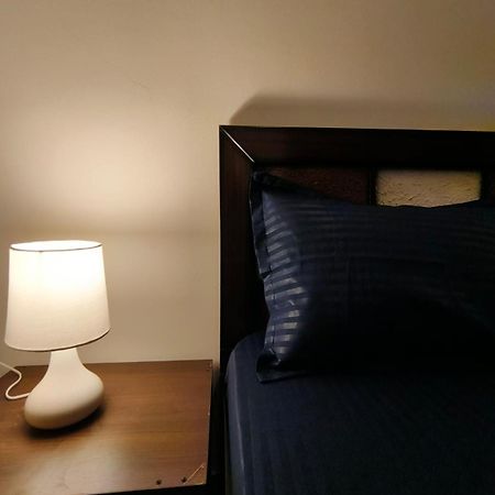 Homestayz Crown Bangalore Buitenkant foto