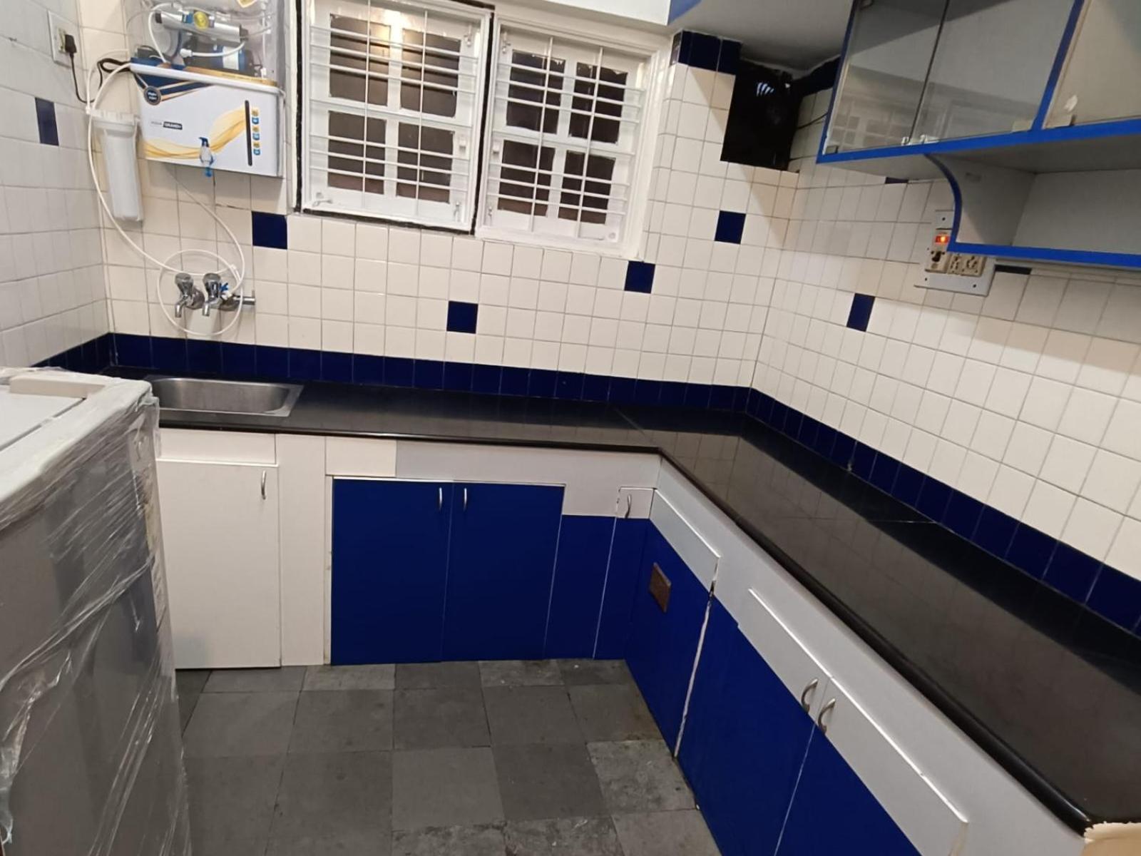 Homestayz Crown Bangalore Buitenkant foto
