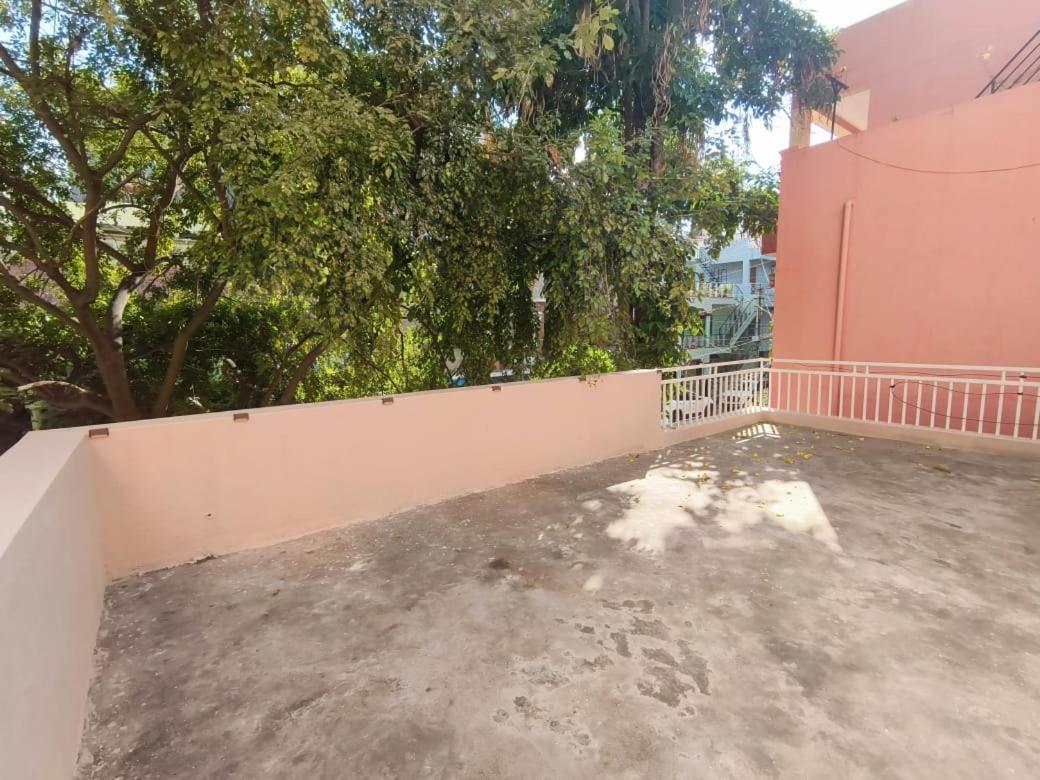 Homestayz Crown Bangalore Kamer foto
